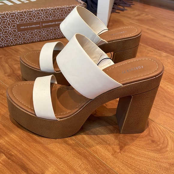 NEW heels - Picture 3 of 4